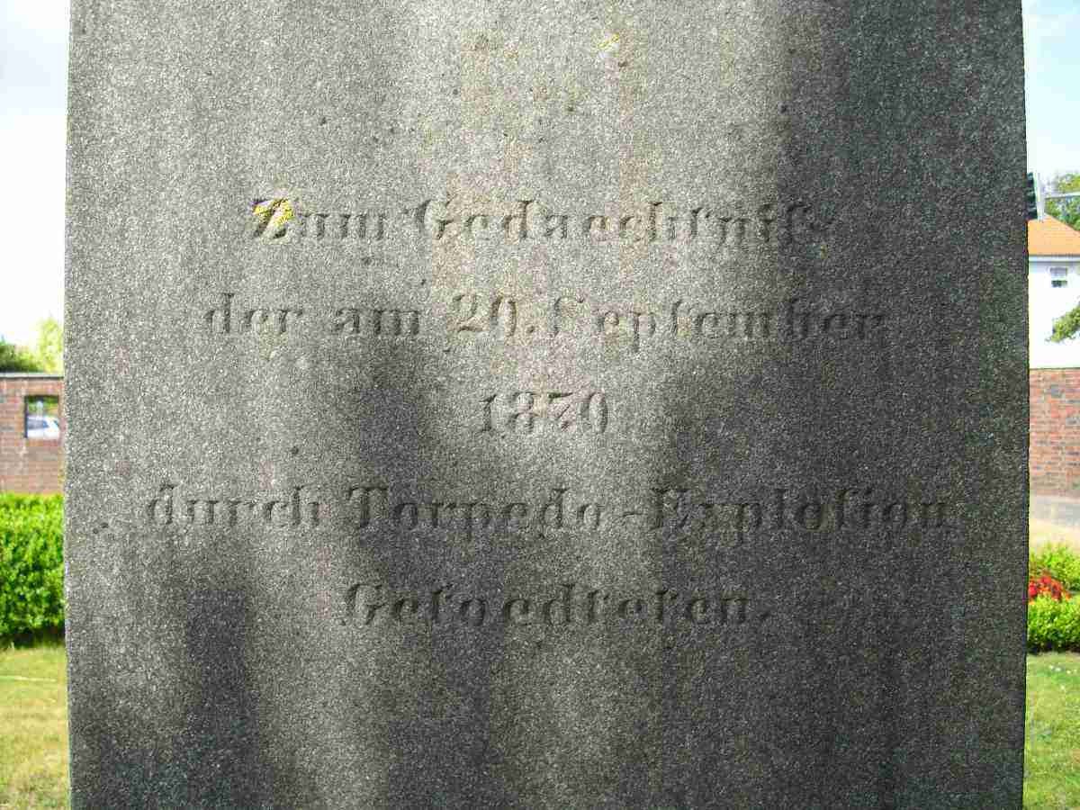 Ehrenmahl_Torpedoboot_2.jpg
