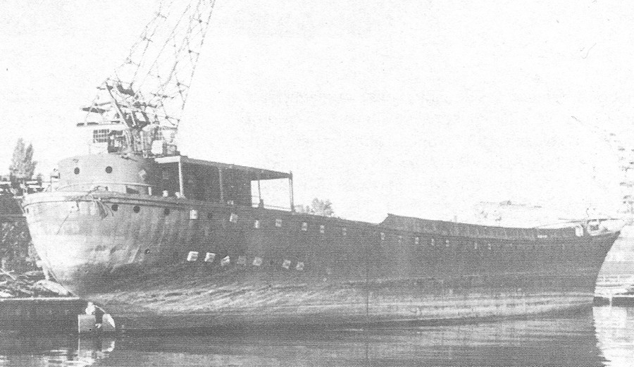 Źródło: Miciński J. "Księga Statków Polskich" tom 2, POLNORD - Wydawnictwo Oskar, Gdańsk 1997