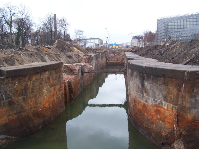 śluza XVIII