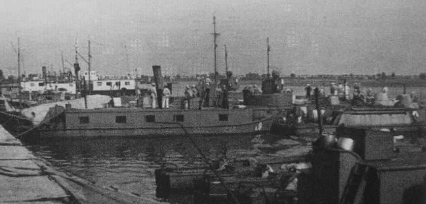 Port w Pińsku 1938.jpg