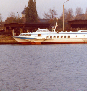 Wodolot ECHO złapany w kadrze przy okazji fotografowania holownika ZBIGNIEW- Gdańsk-Przeróbka. Foto: W.Danielewicz