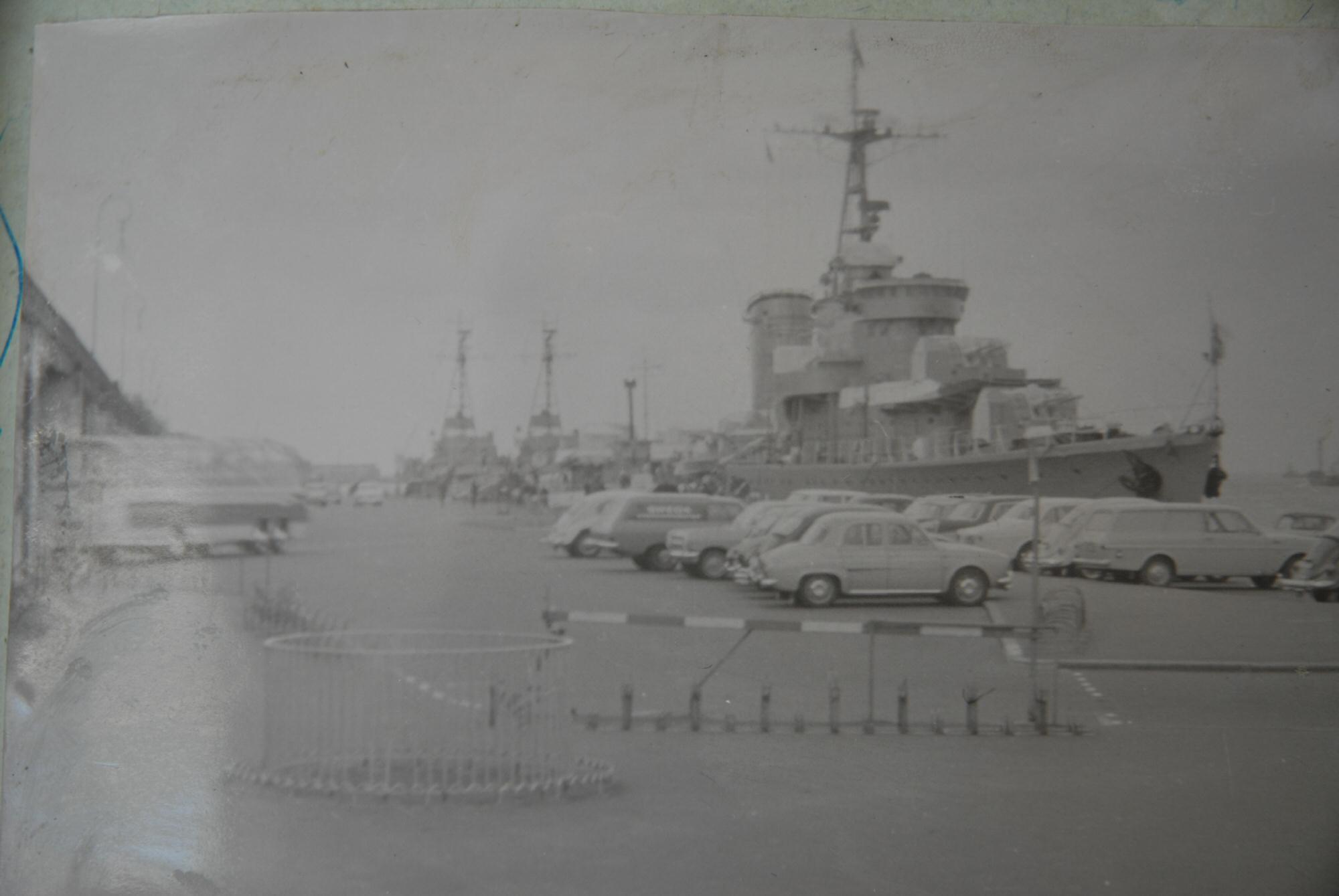 &quot;Błyskawica&quot; i dwa trałowce podczas wizyty w Kopenhadze , 1959r.